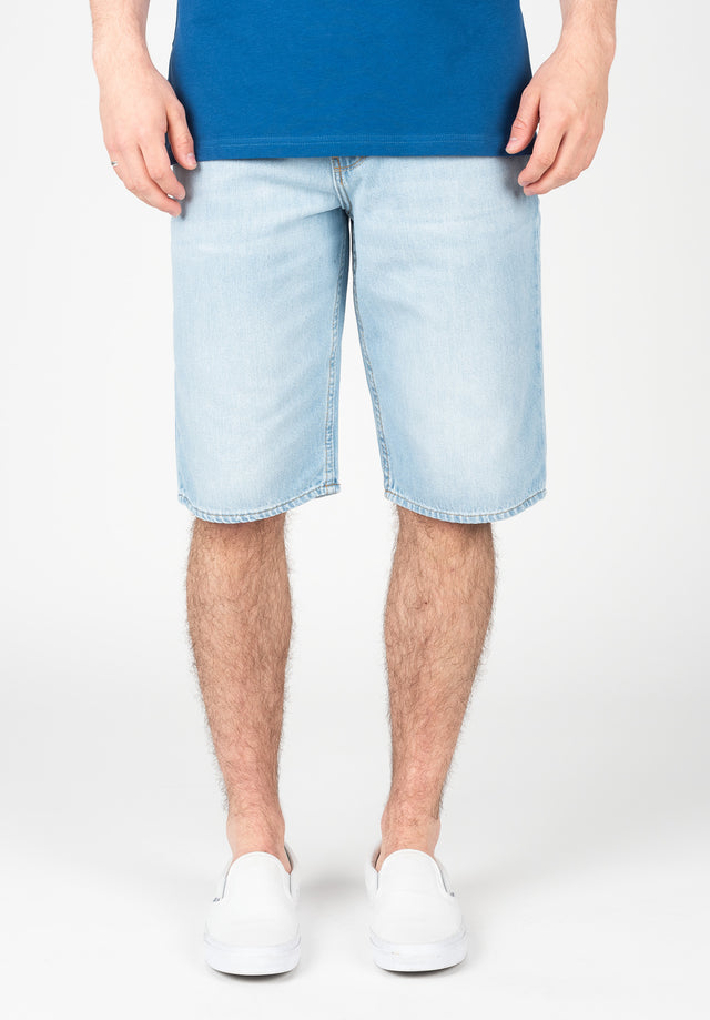 Rafter Short 2 lightbluewashed Vorderansicht