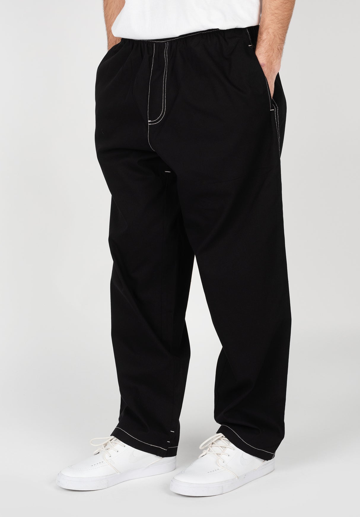 Contrast Surf Pants black-white Rückenansicht