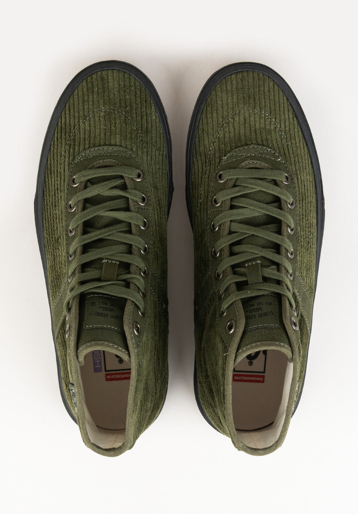 Crockett High Decon Cord corduroy-olive-black Close-Up2